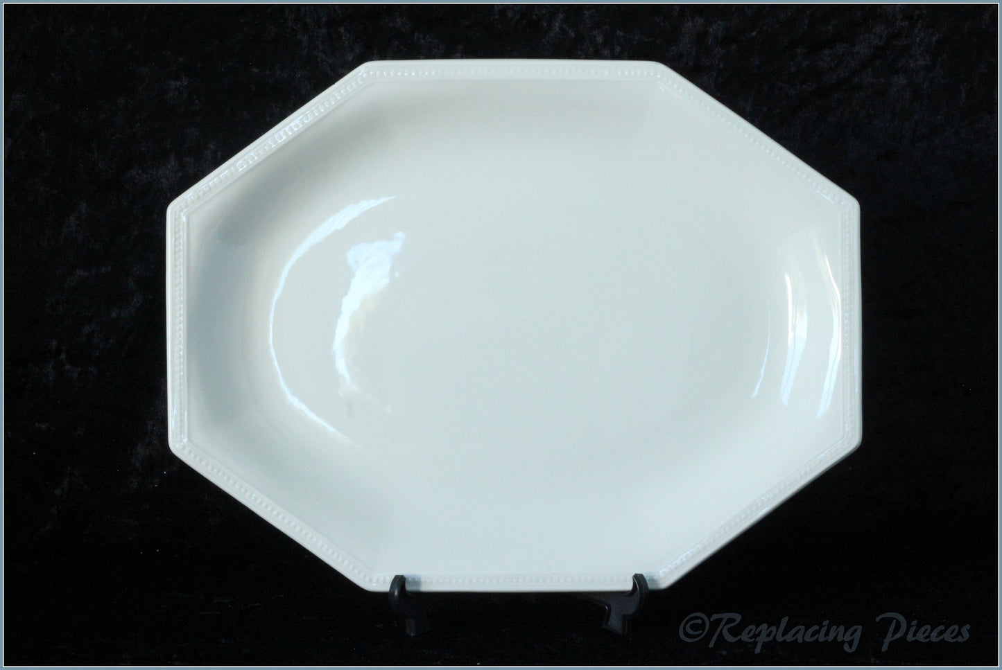 Johnson Brothers - Heritage White - 13 1/2" Oval Platter