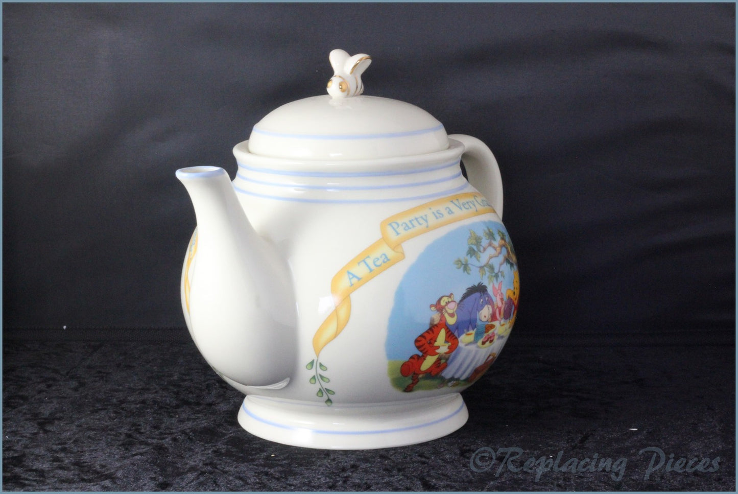 Lenox - Winnie The Pooh - The Pooh Pantry Teapot