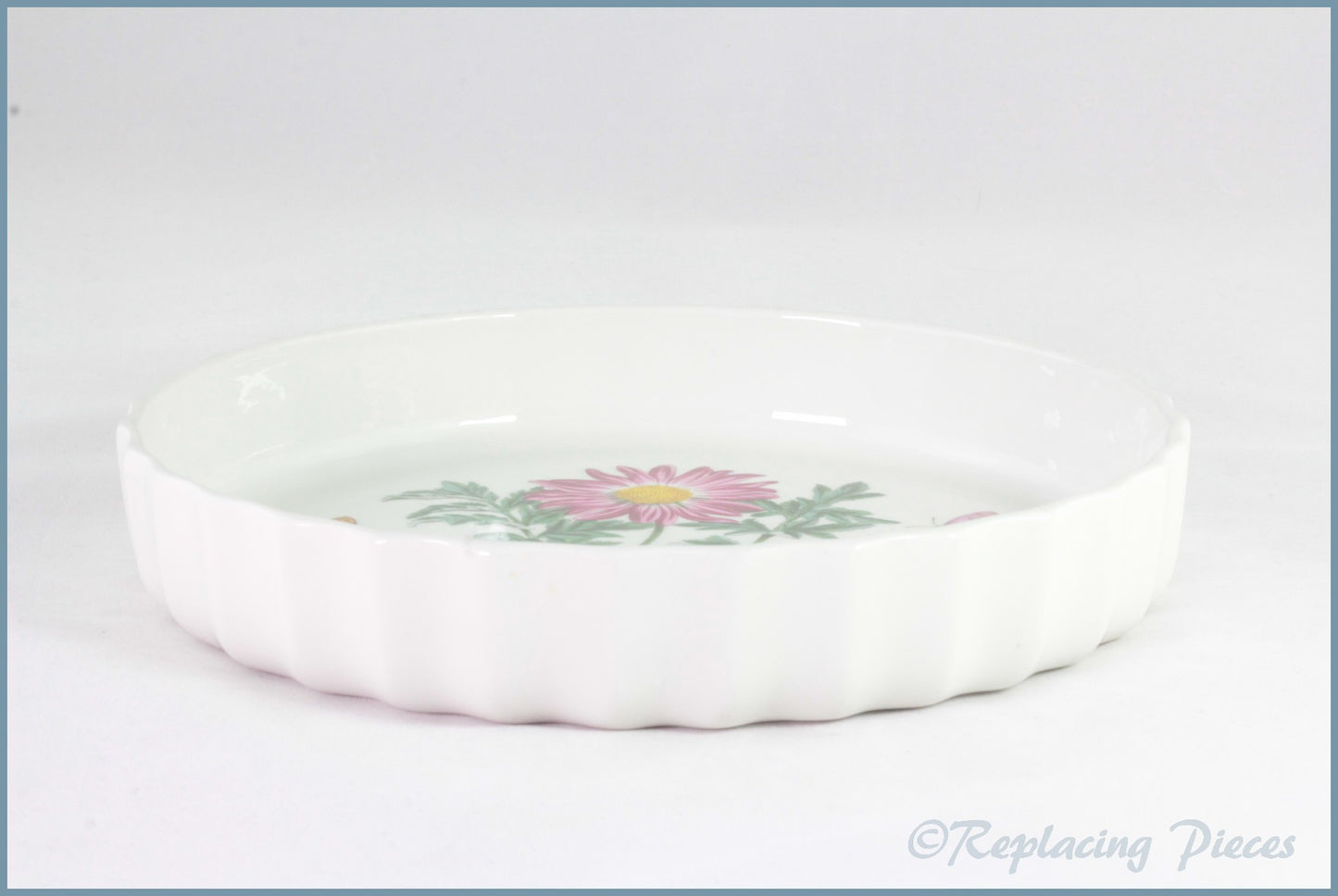 Portmeirion - Botanic Garden - 9 3/8" Flan Dish (Chrysanthemum)