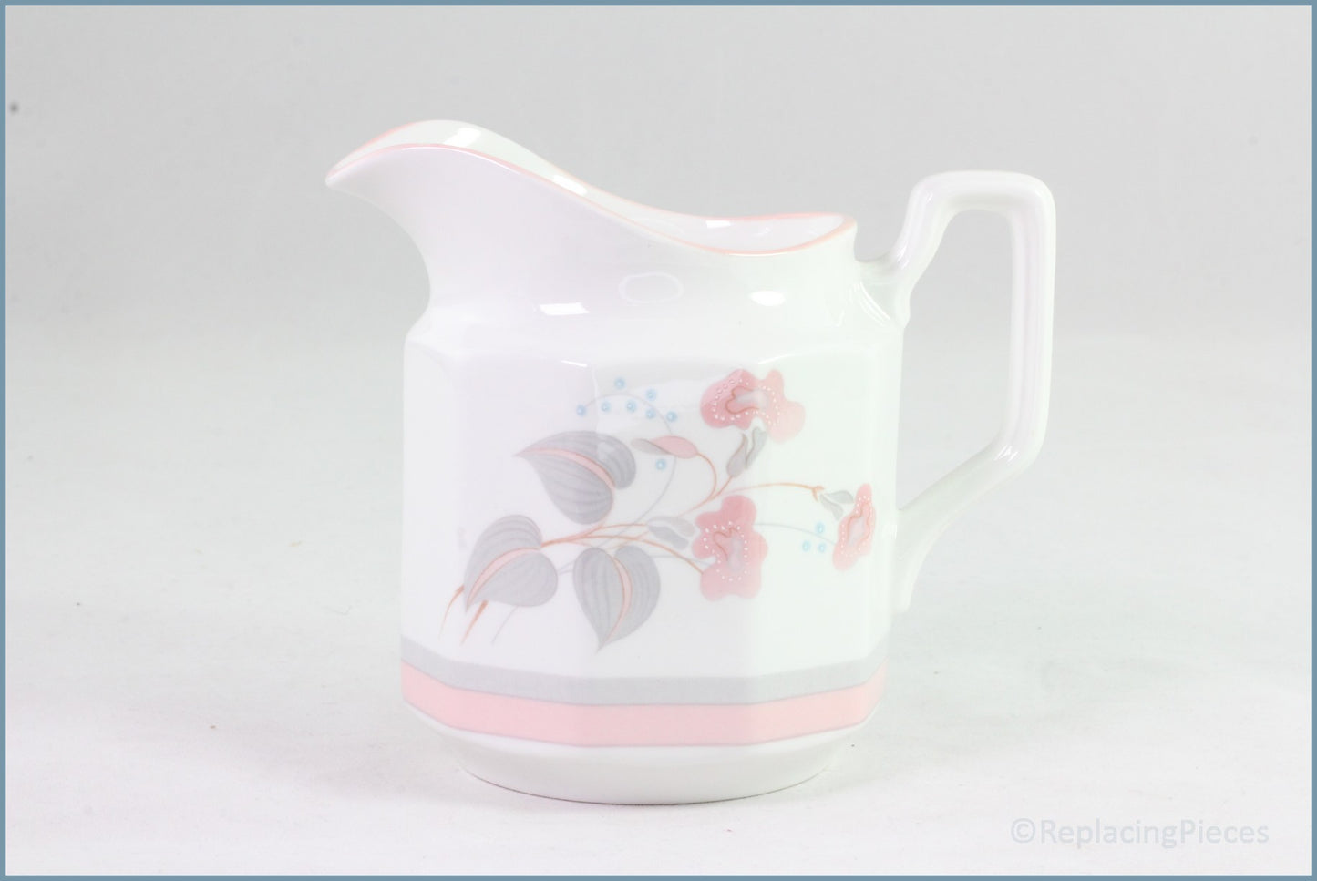 Queens - Francine - Milk Jug