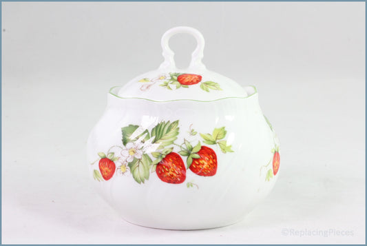 Queens - Virginia Strawberry - Lidded Sugar Bowl (Green Edge)