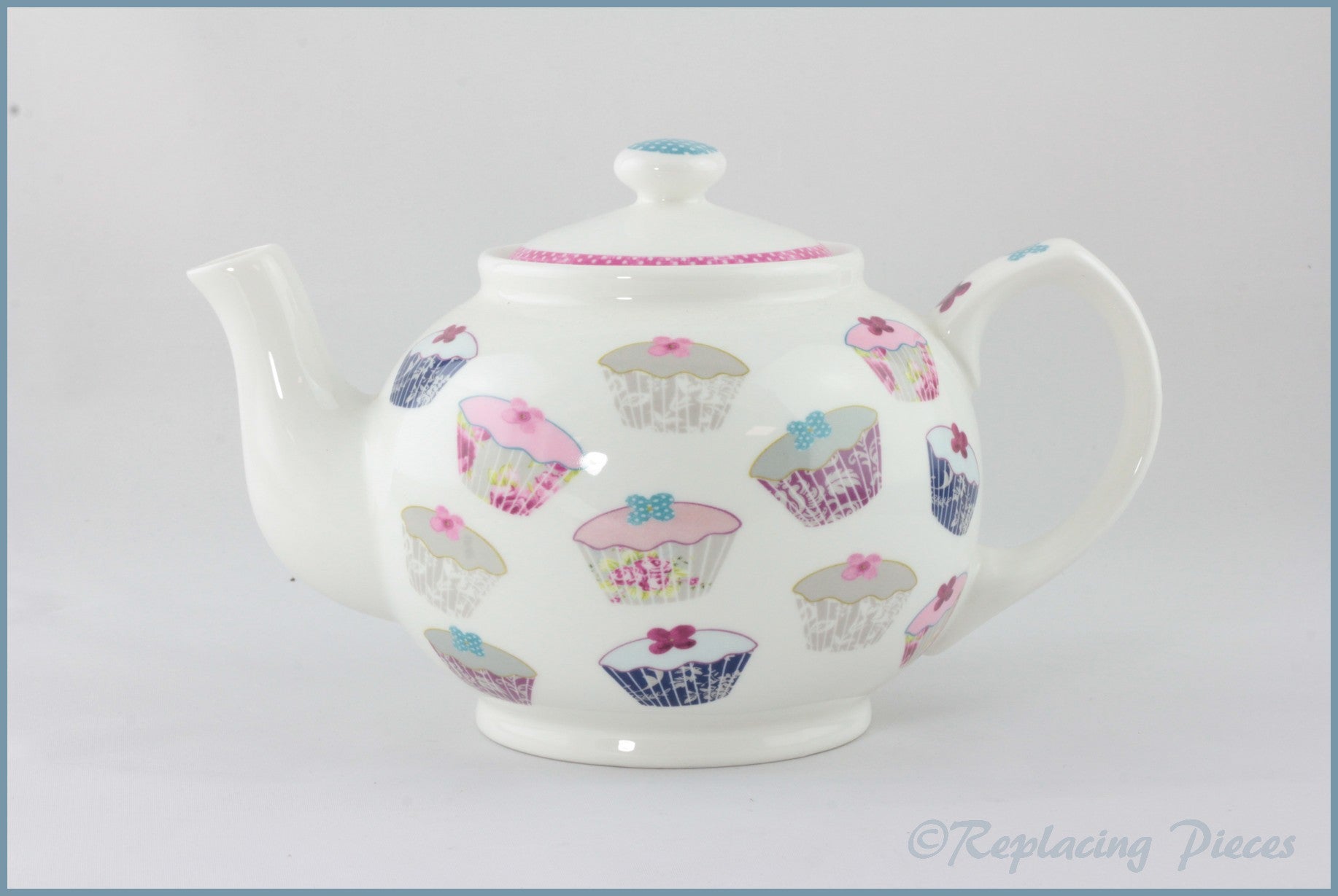 Queens - Floral Cupcakes - Teapot