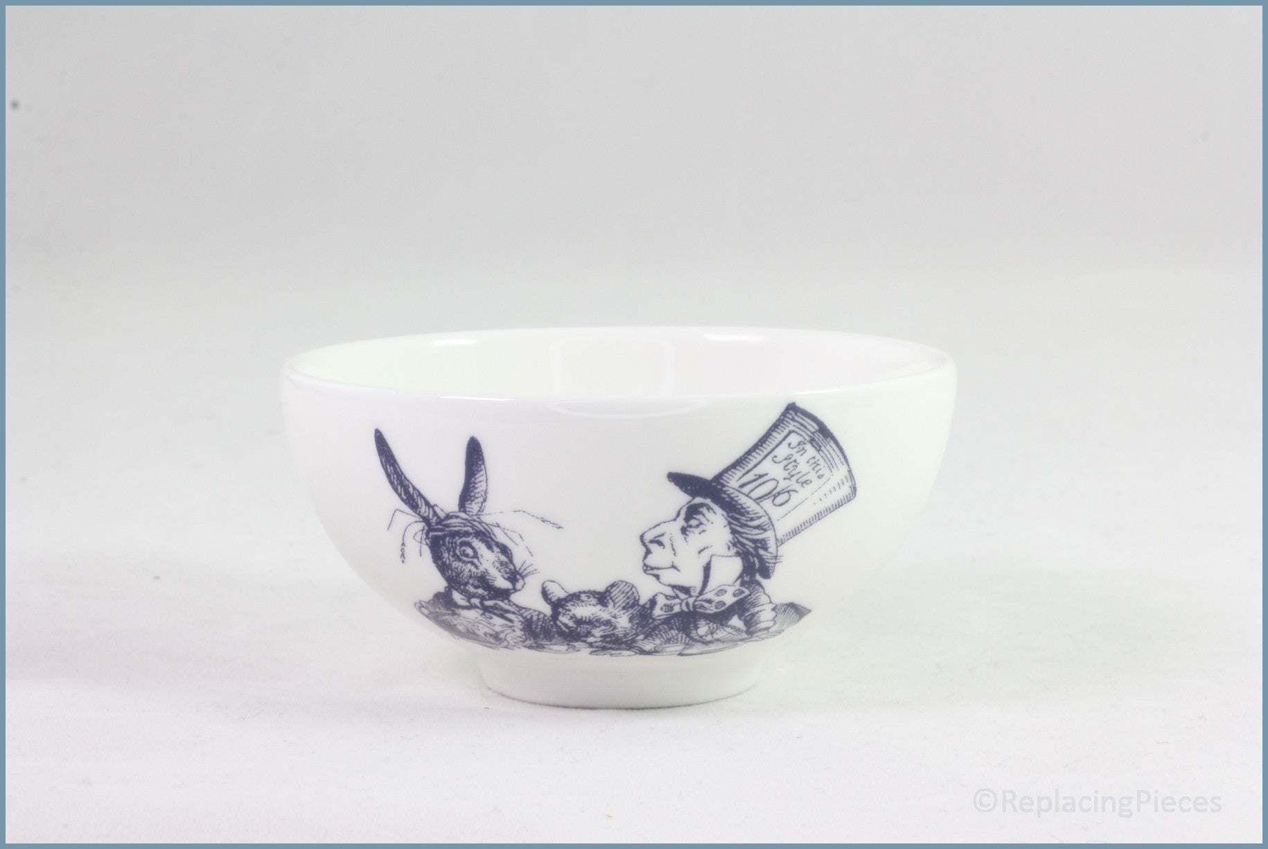 RPW146 - Whittards - Alice In Wonderland - Sugar Bowl