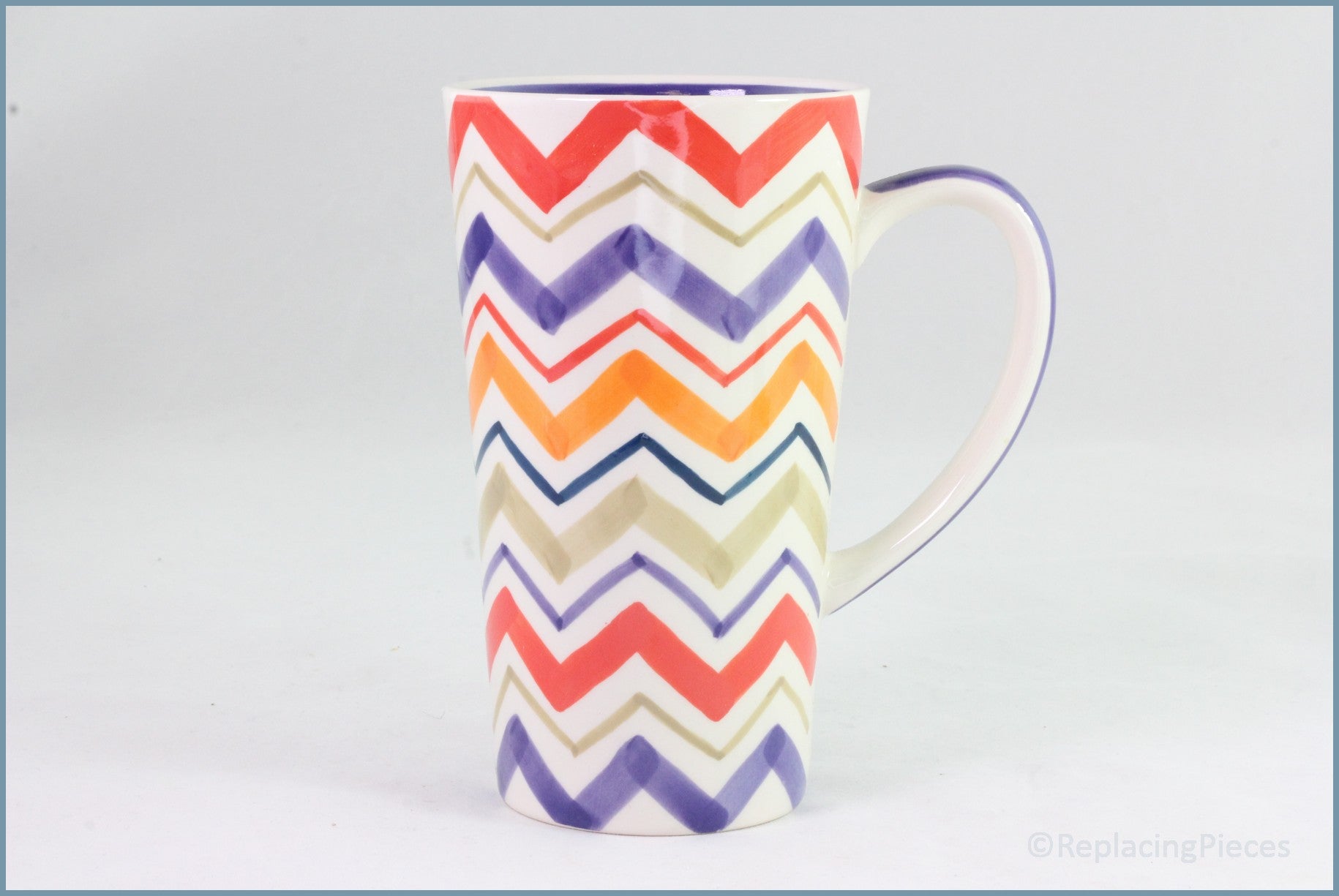 RPW154 - Whittards - Latte Mug (Red/Orange/Red Zig-Zag)