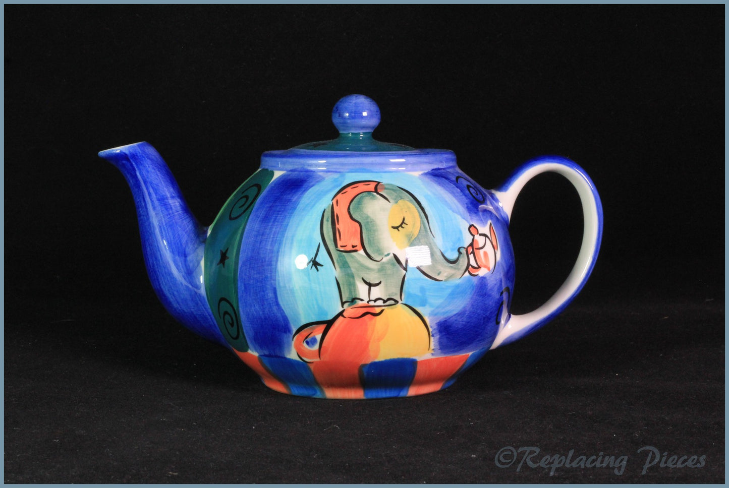 RPW65 - Whittards - Teapot (Circus)