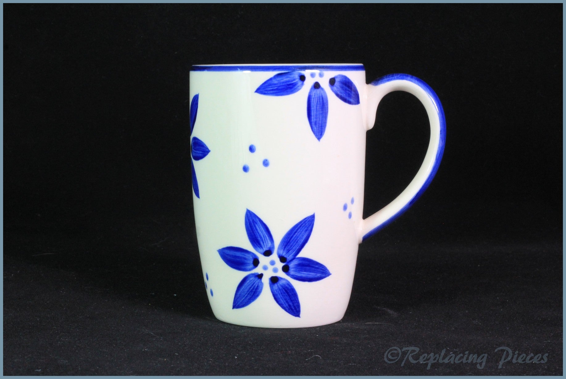 RPW66 - Whittards - Mug (Blue Flowers)