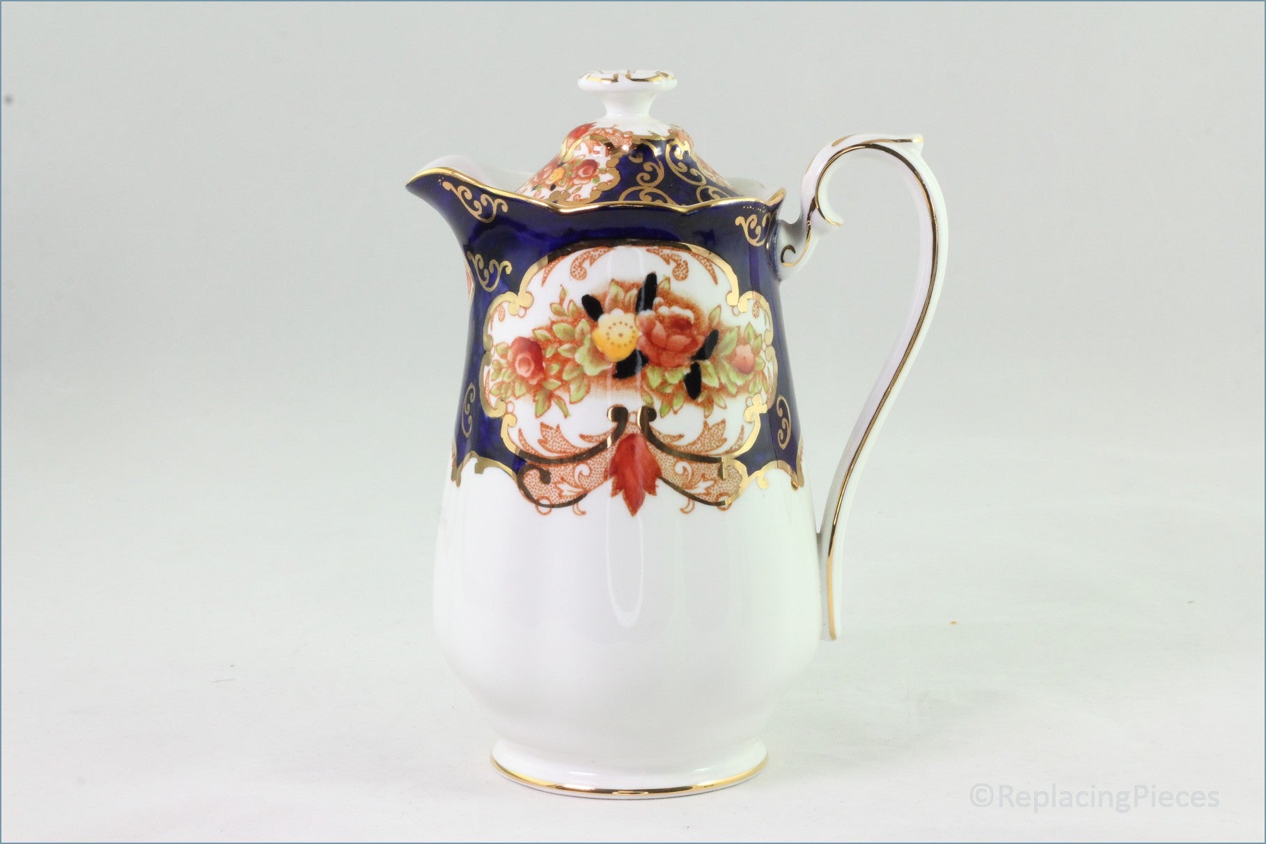 Royal Albert - Heirloom - Hot Water Jug