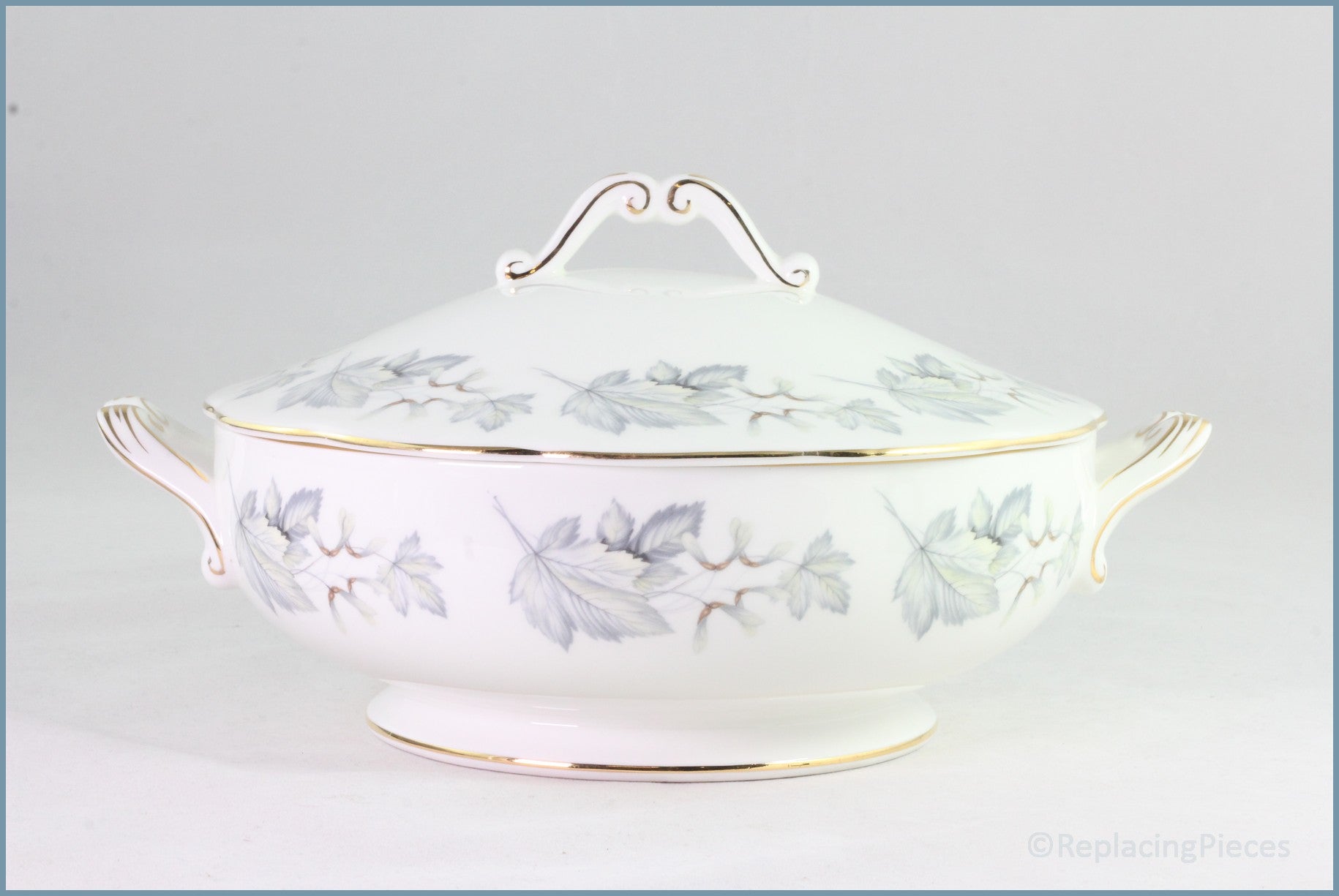 Royal Albert - Silver Maple - Lidded Vegetable Dish