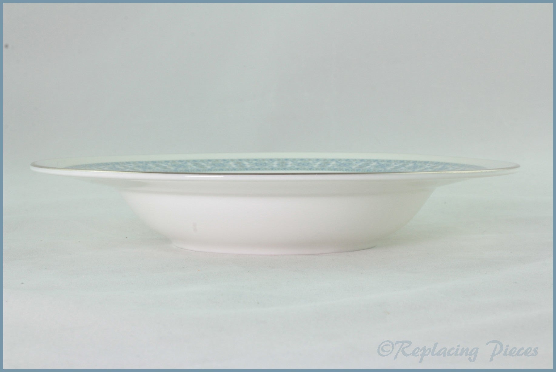 Royal Doulton - Counterpoint (H5025) - 8" Rimmed Bowl