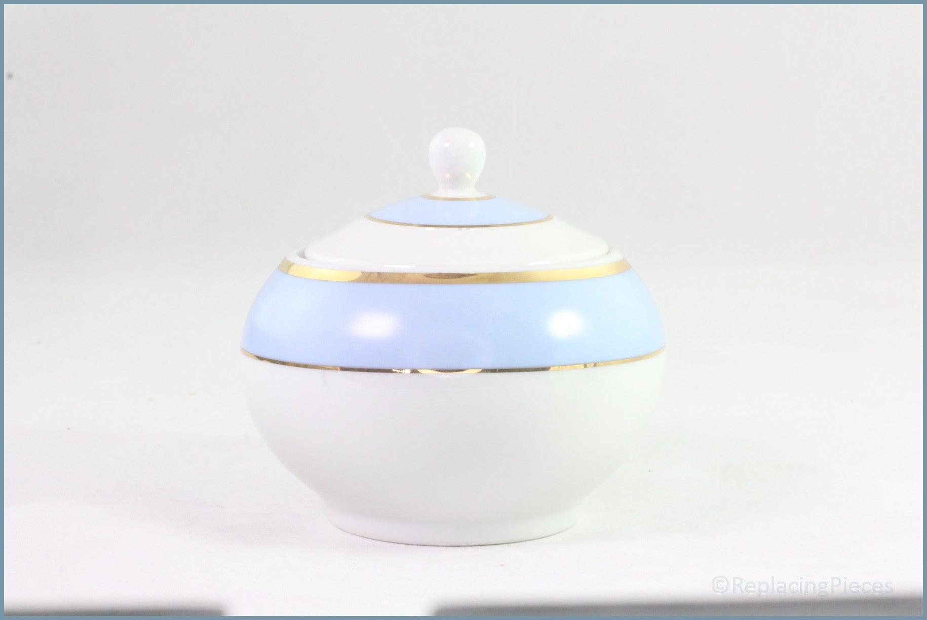 Royal Doulton - Bruce Oldfield (Daily Mail) - Lidded Sugar Bowl