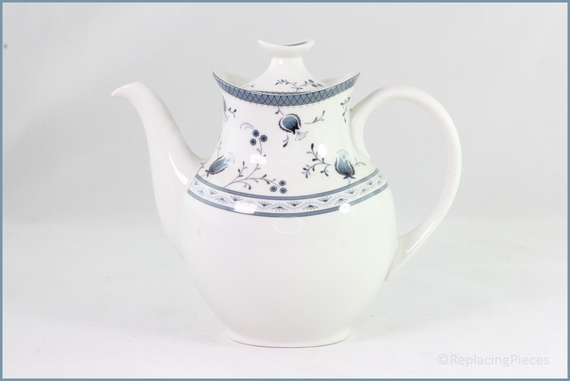 Royal Doulton - Cambridge (TC1017) - Coffee Pot