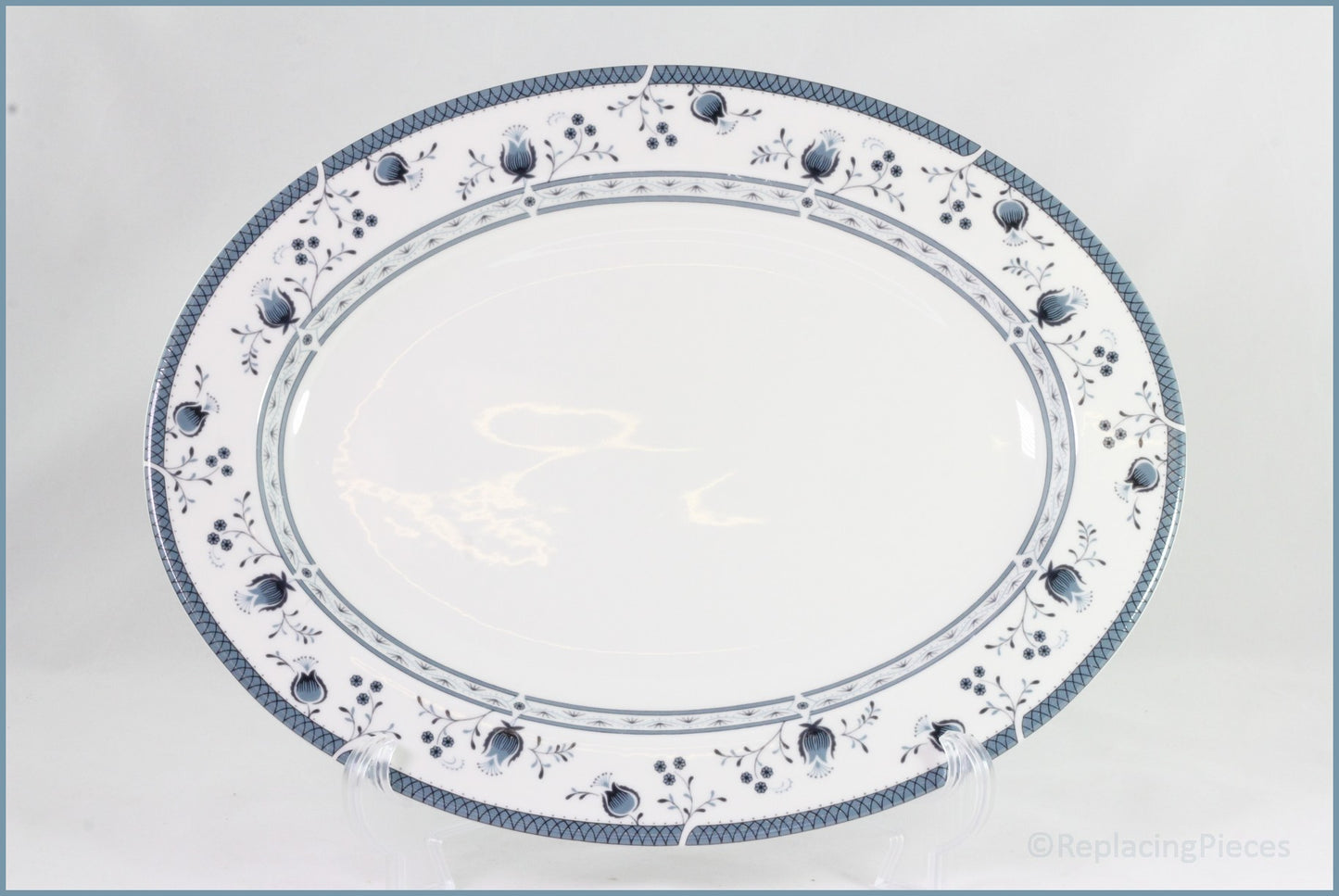 Royal Doulton - Cambridge (TC1017) - 15 3/4" Oval Platter