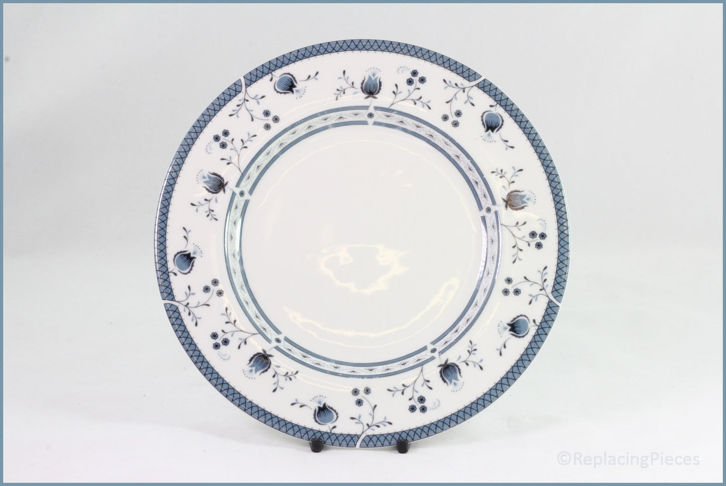 Royal Doulton - Cambridge (TC1017) - 8" Salad Plate