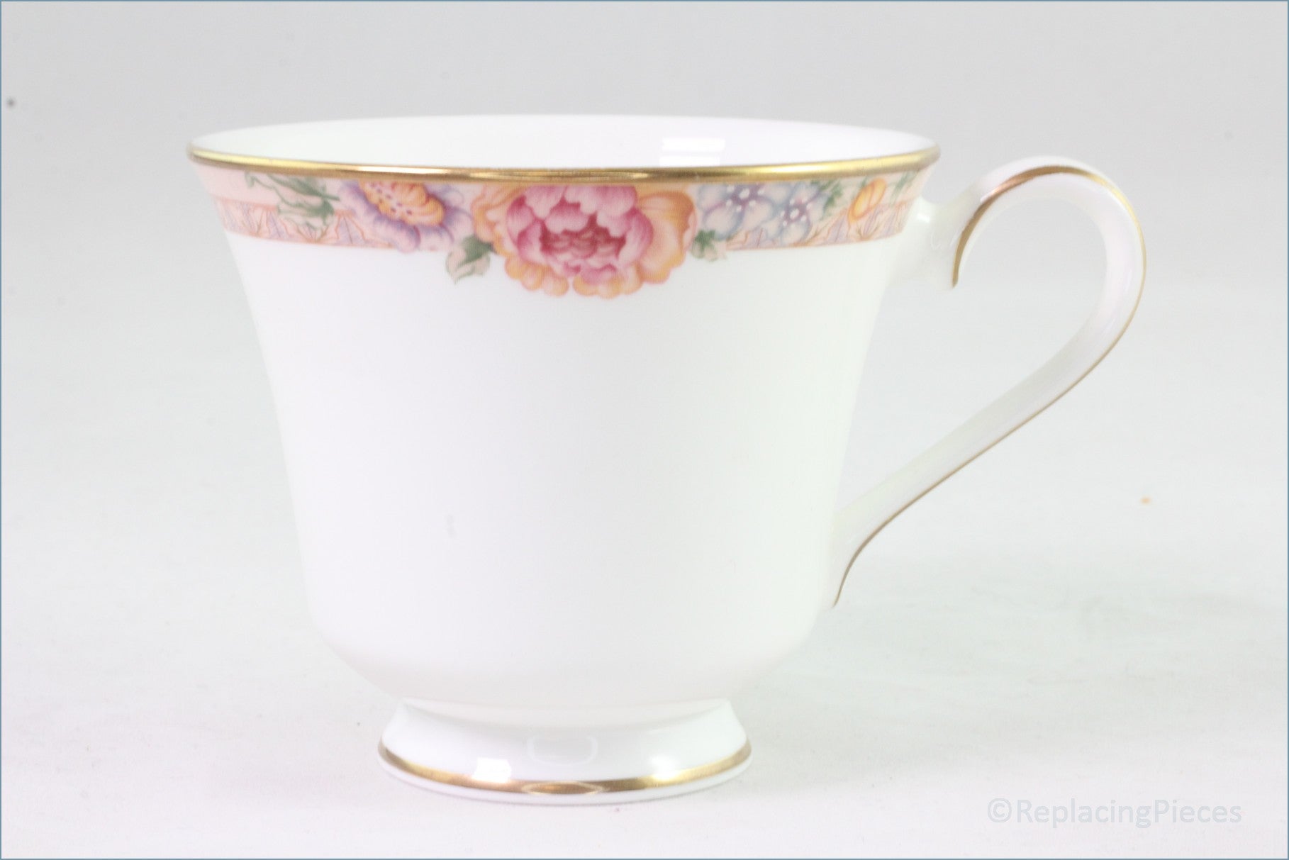 Royal Doulton - Darjeeling (H5247) - Teacup (Footed)