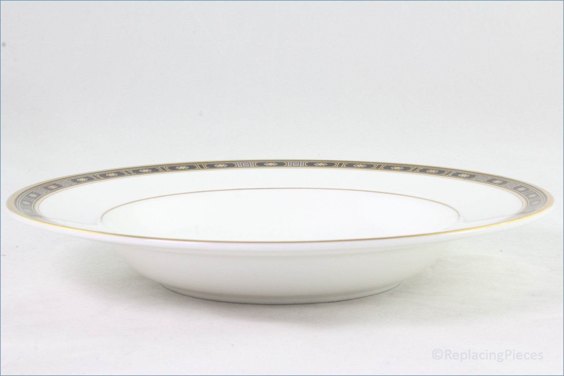 Royal Doulton - Monaco (H5133) - 9 1/8" Rimmed Bowl