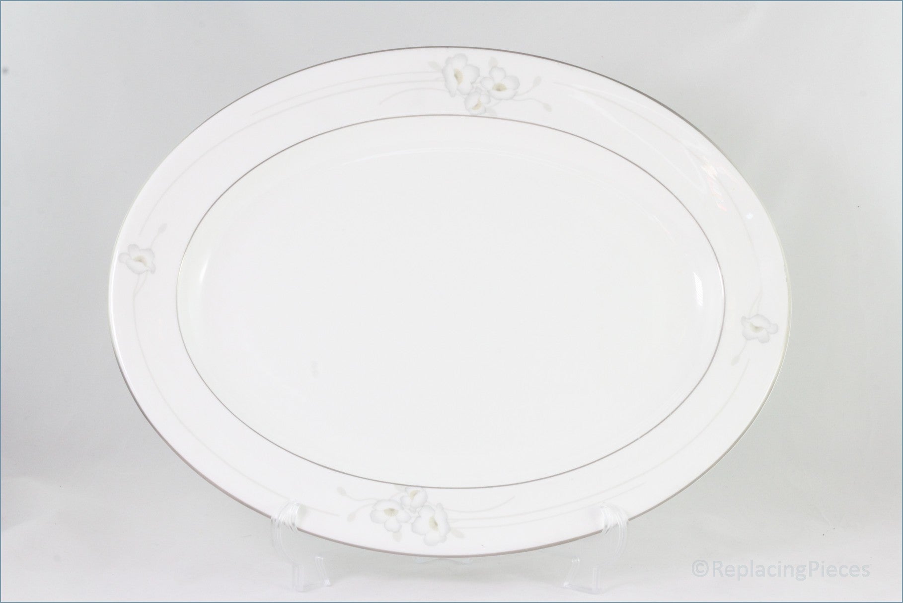 Royal Doulton - Mystique (H5093) - 16 1/8" Oval Platter