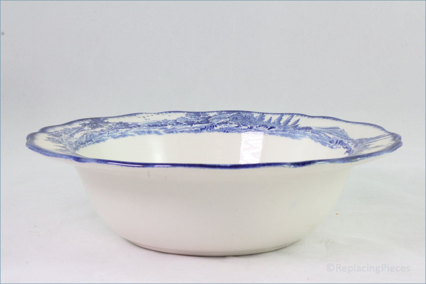 Royal Doulton - Norfolk (D6294) - 9 1/2" Salad Bowl