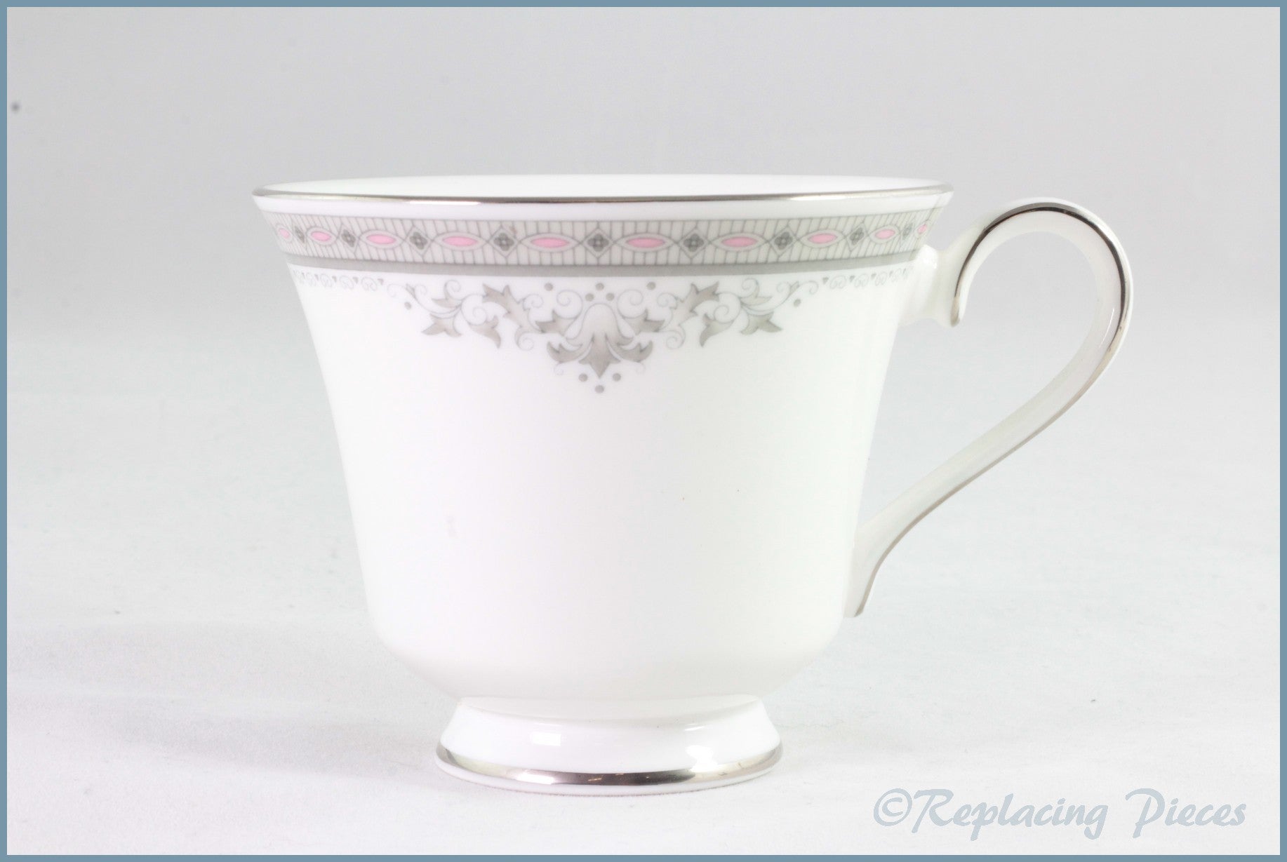 Royal Doulton - York - Teacup