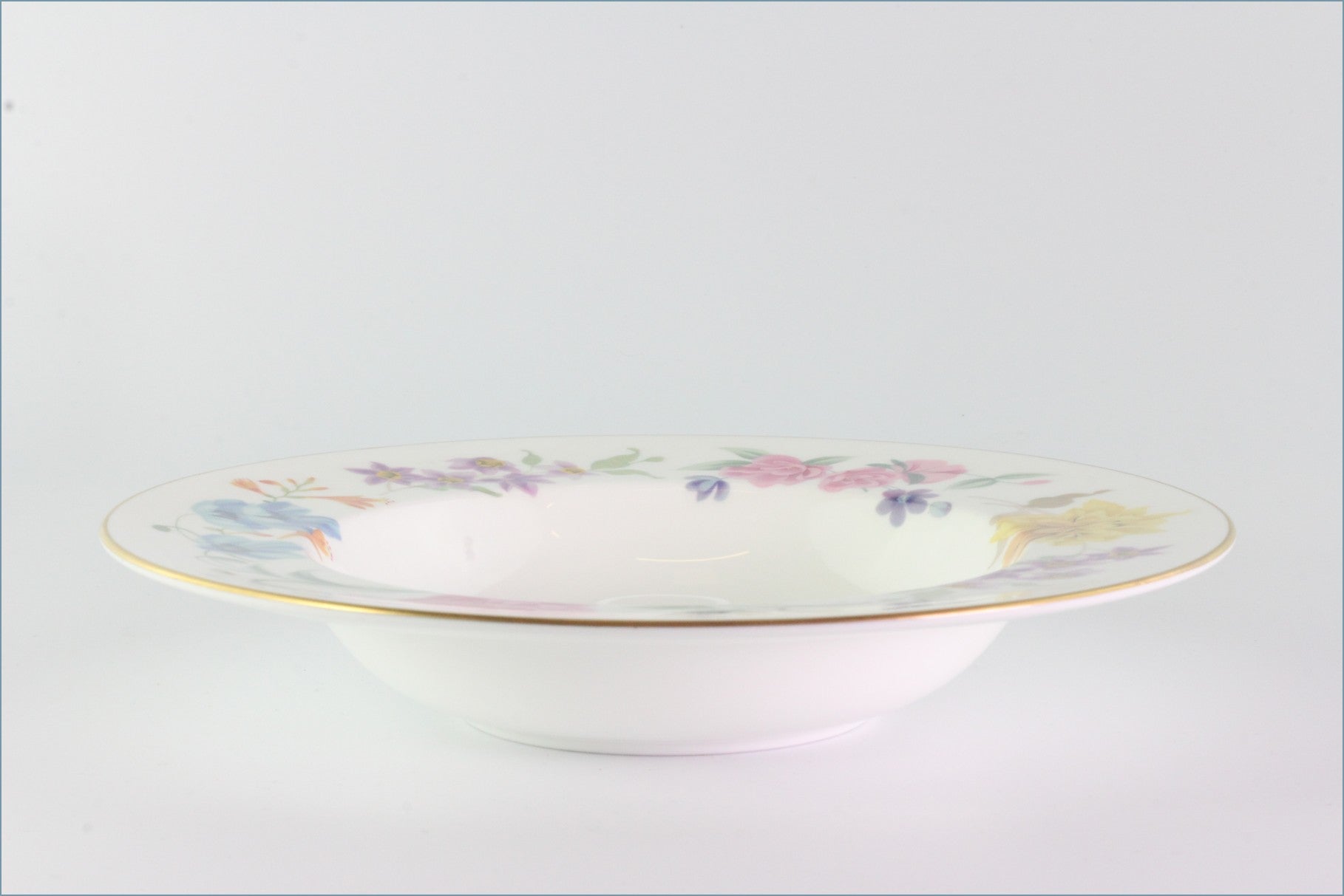 Royal Worcester - Kentmere - 8" Rimmed Bowl