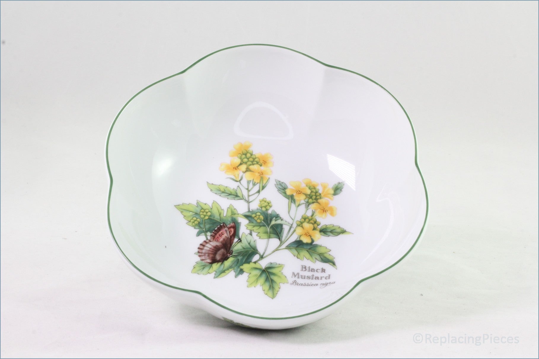 Royal Worcester - Worcester Herbs - 6 1/2" Scalloped Bowl