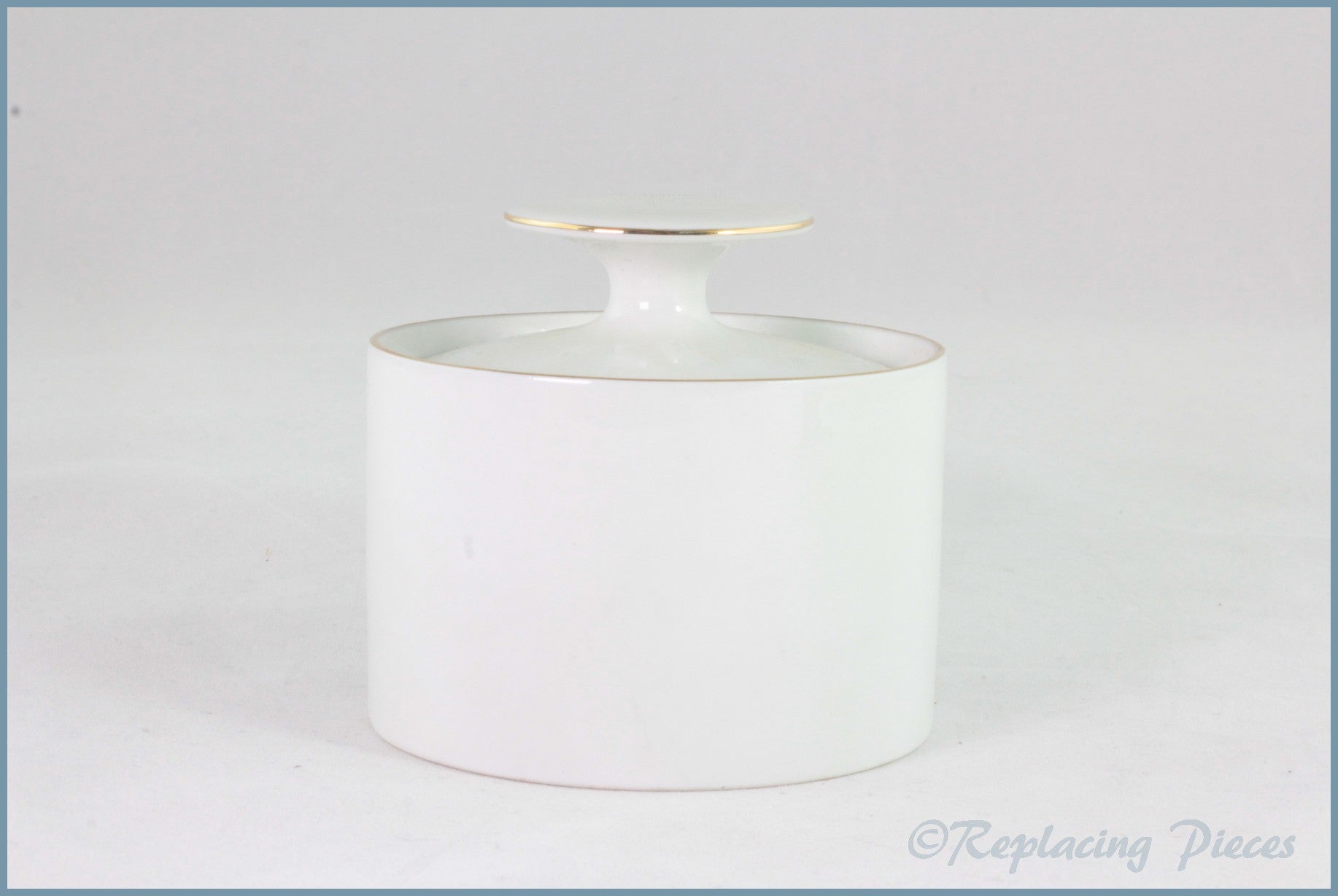 Thomas - White With Thin Gold Band - Lidded Sugar Bowl