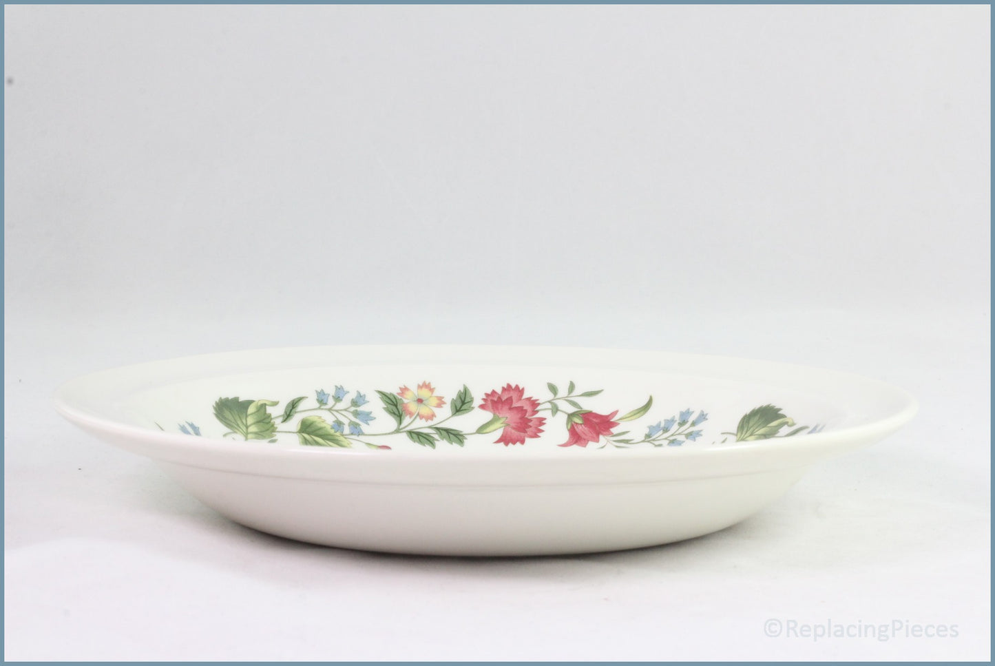 Wedgwood - Box Hill - 8 3/8" Rimmed Bowl