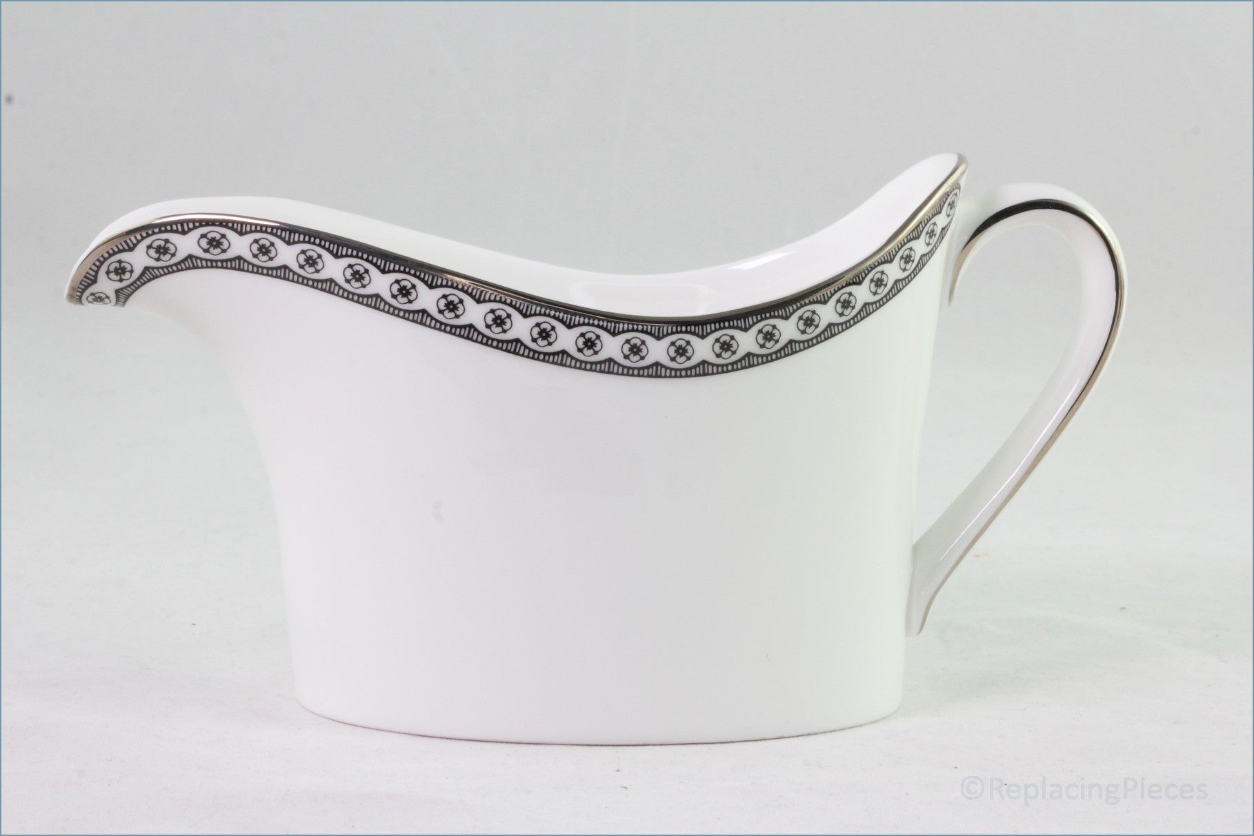 Wedgwood - Contrasts - Gravy Boat