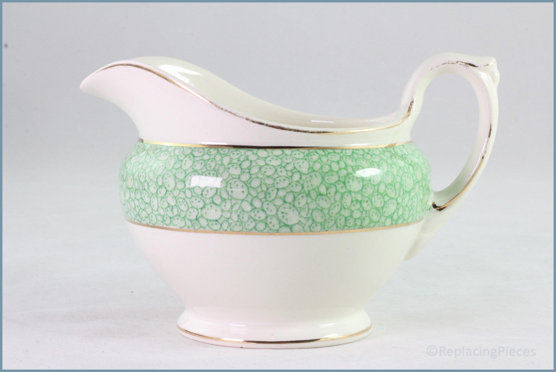 Wedgwood - Garden - Gravy Jug