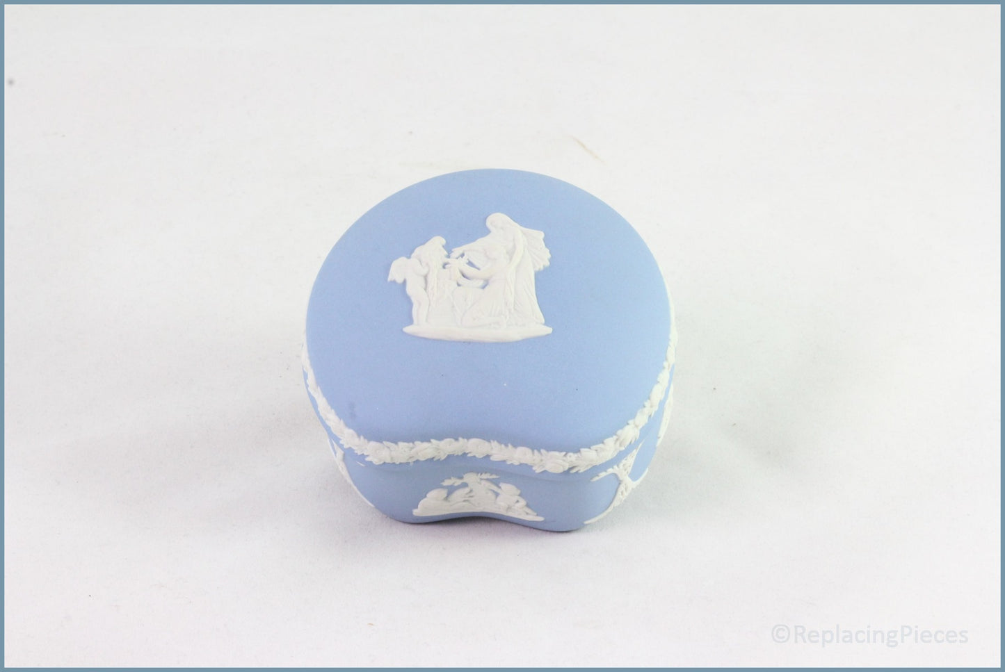 Wedgwood - Jasperware (Pale Blue) - Box - Kidney Shaped