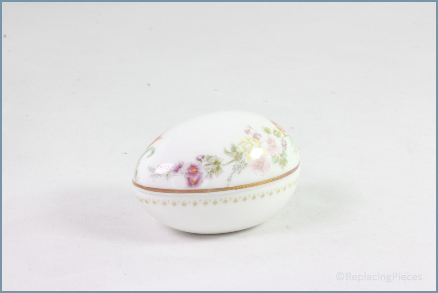 Wedgwood - Mirabelle (R4537) - Egg Box (Small)