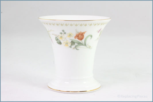 Wedgwood - Mirabelle (R4537) - Trumpet Vase (Small)