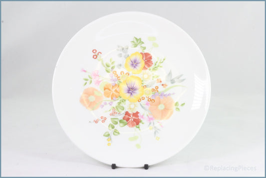 Wedgwood - Summer Bouquet - 8 1/8" Salad Plate