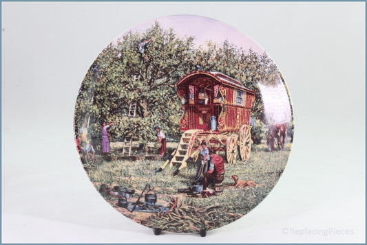 Wedgwood - The Farm Year - Fruit Pickers (September)