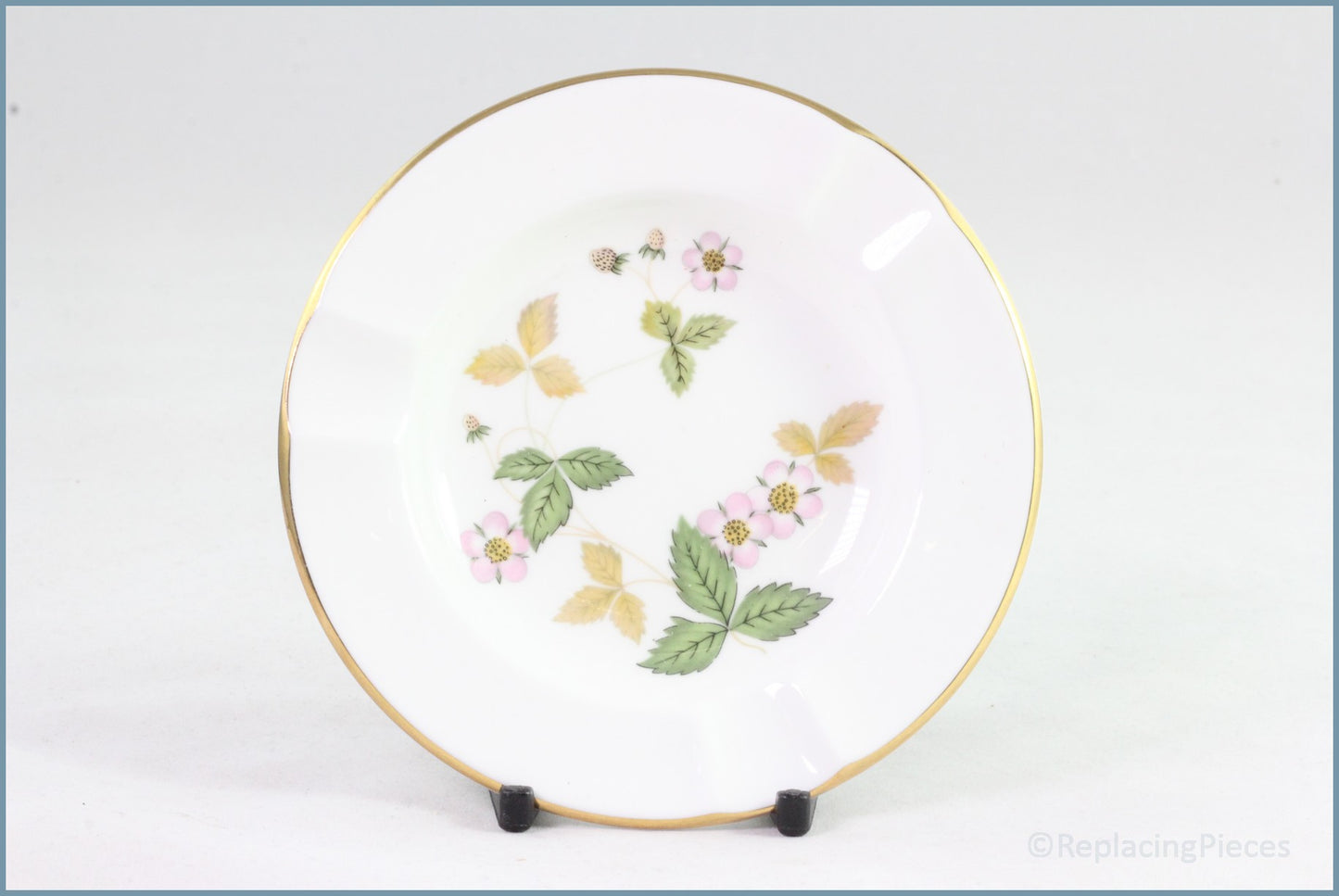 Wedgwood - Wild Strawberry - Ashtray