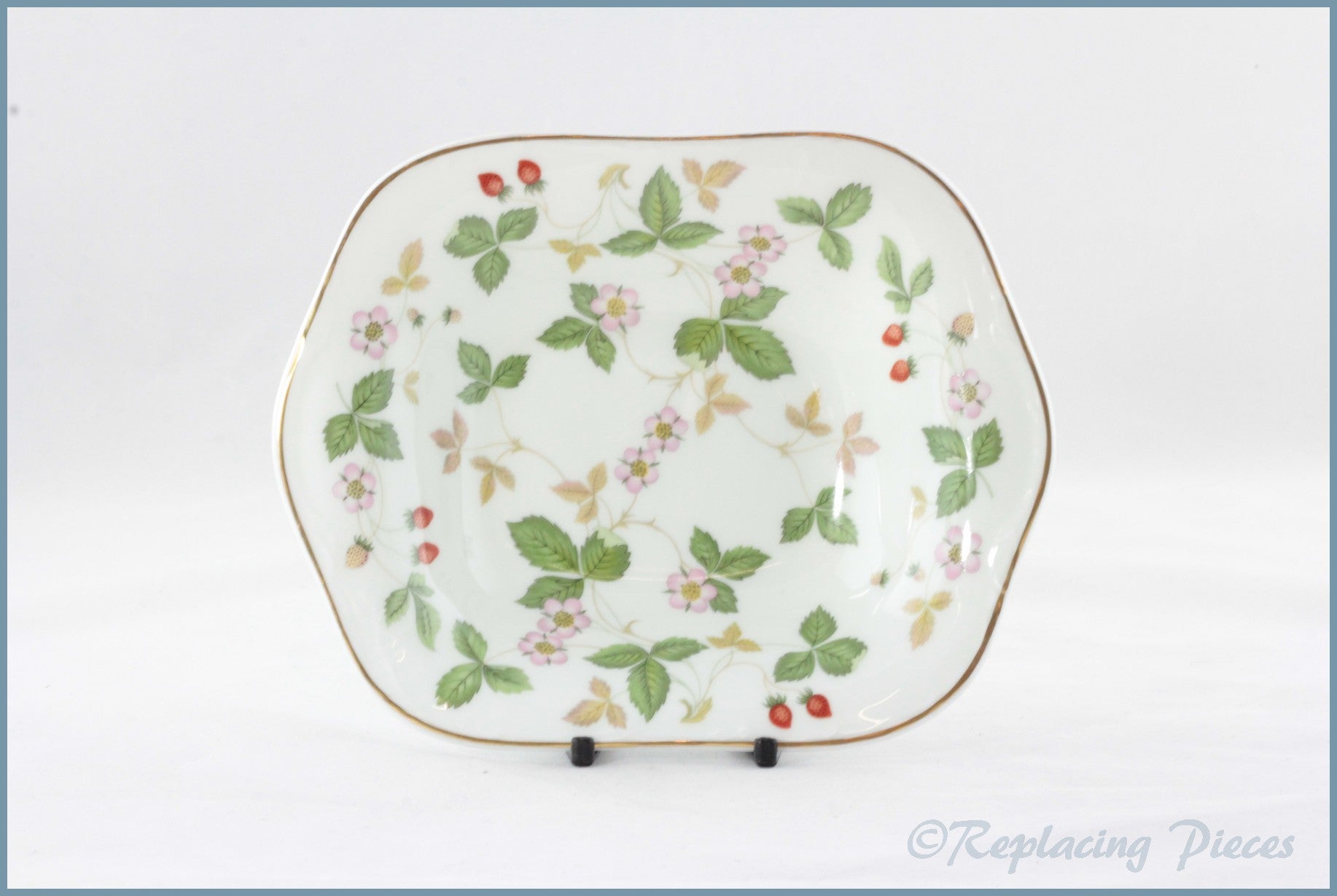 Wedgwood - Wild Strawberry - Oblong Dish