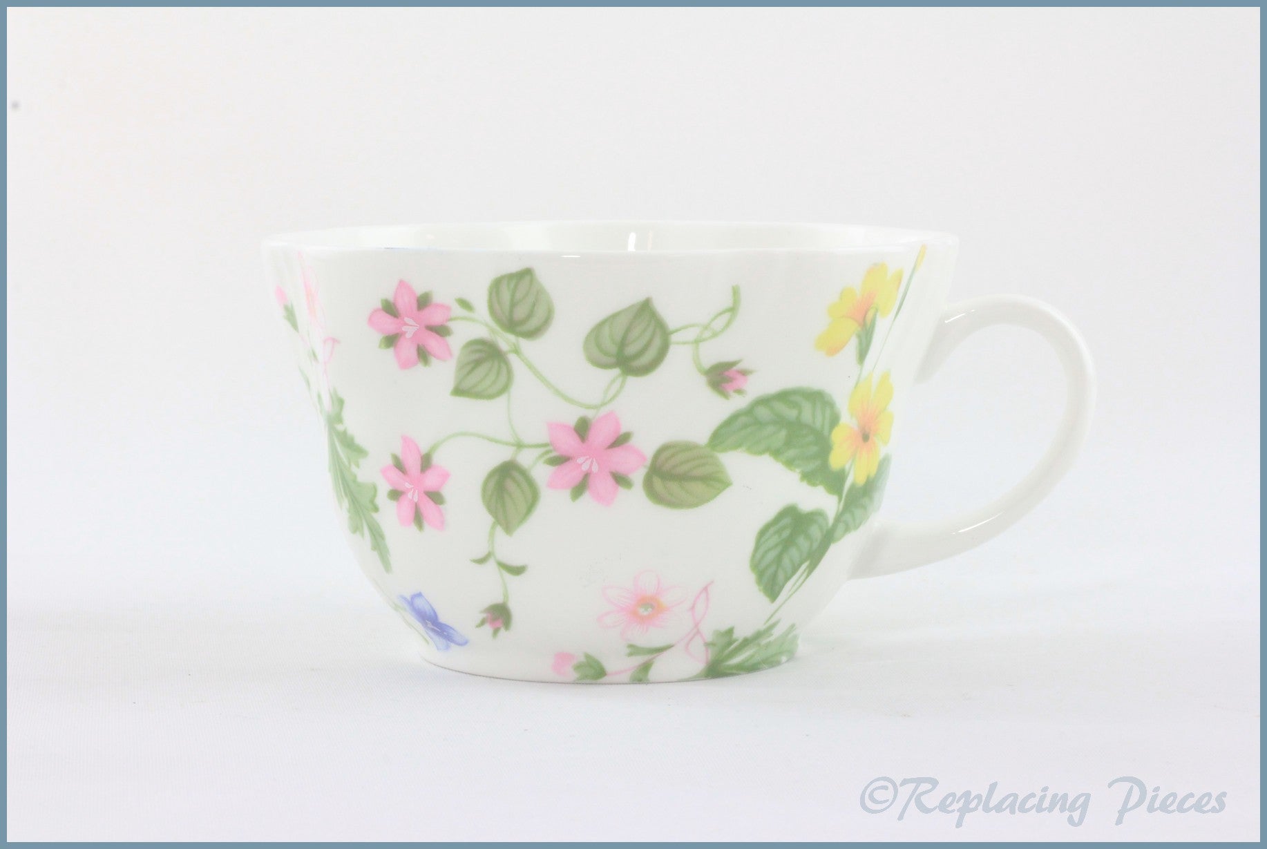 Queens - Country Meadow - Breakfast Cup