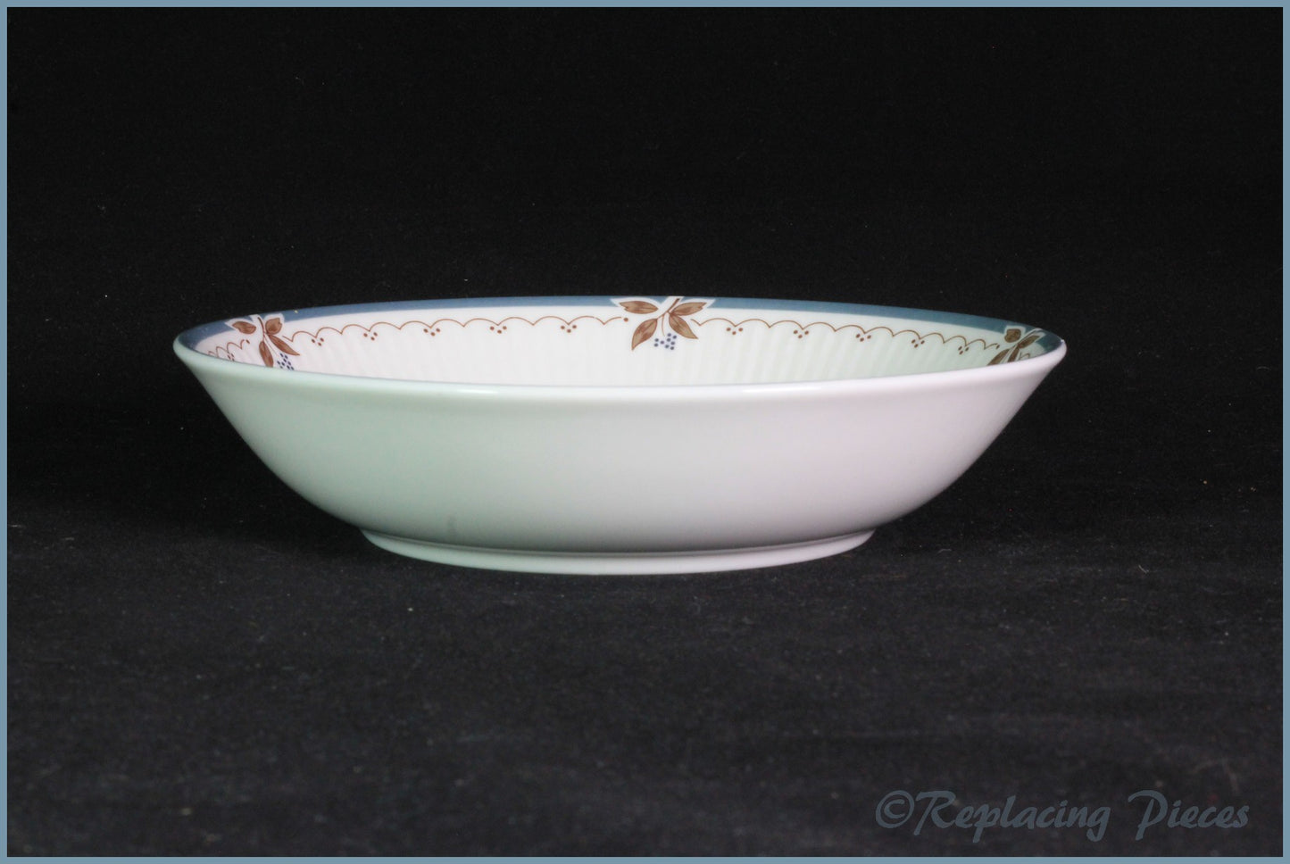 Royal Doulton - Old Colony (TC1005) - 6 3/4" Cereal Bowl