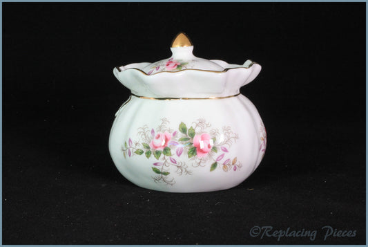 Royal Albert - Lavender Rose - Dorothy Box