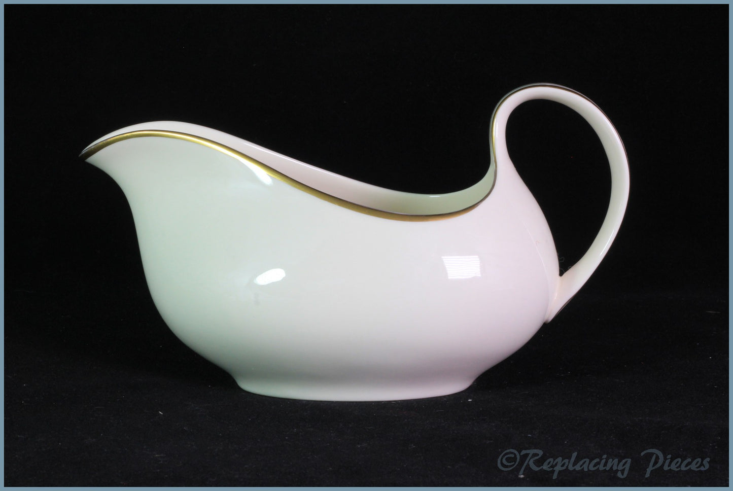 Royal Doulton - Heather (H5089) - Gravy Boat