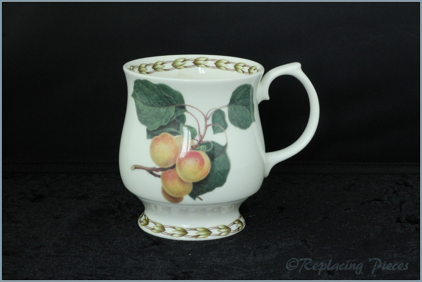 Queens - Hookers Fruit - Mug (Apricot)