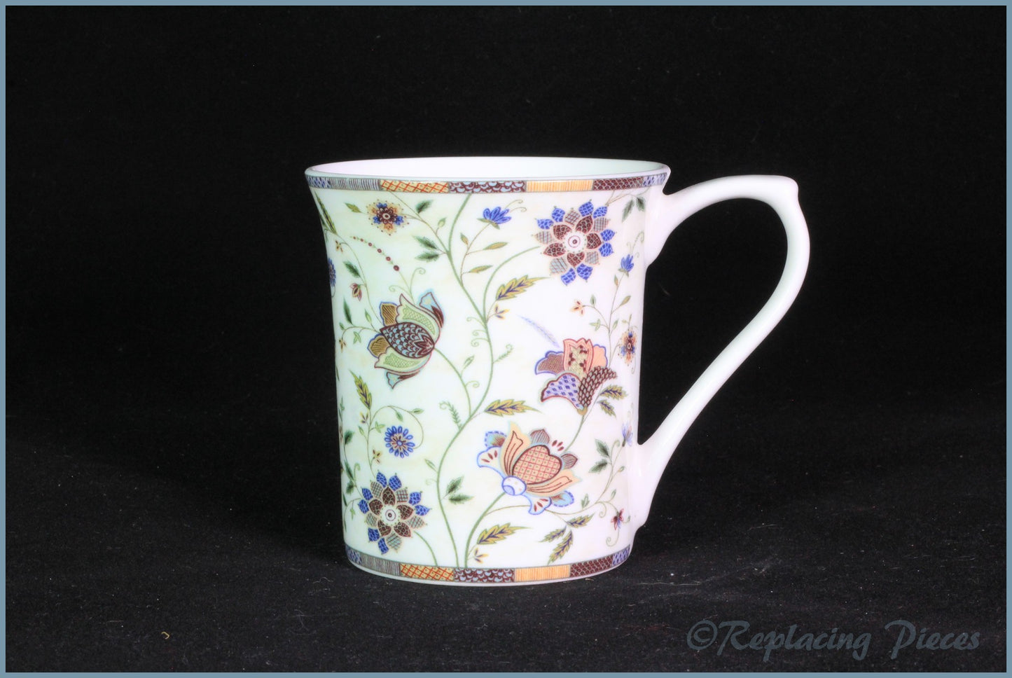 Queens - Indian Silk - Mug (Surat)