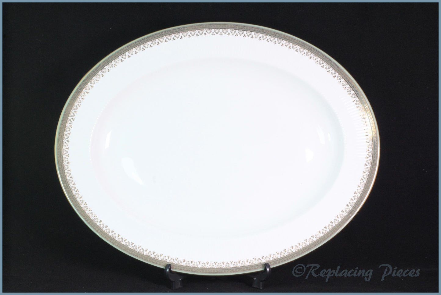 Paragon/Royal Albert - Kensington - 13 3/4" Oval Platter