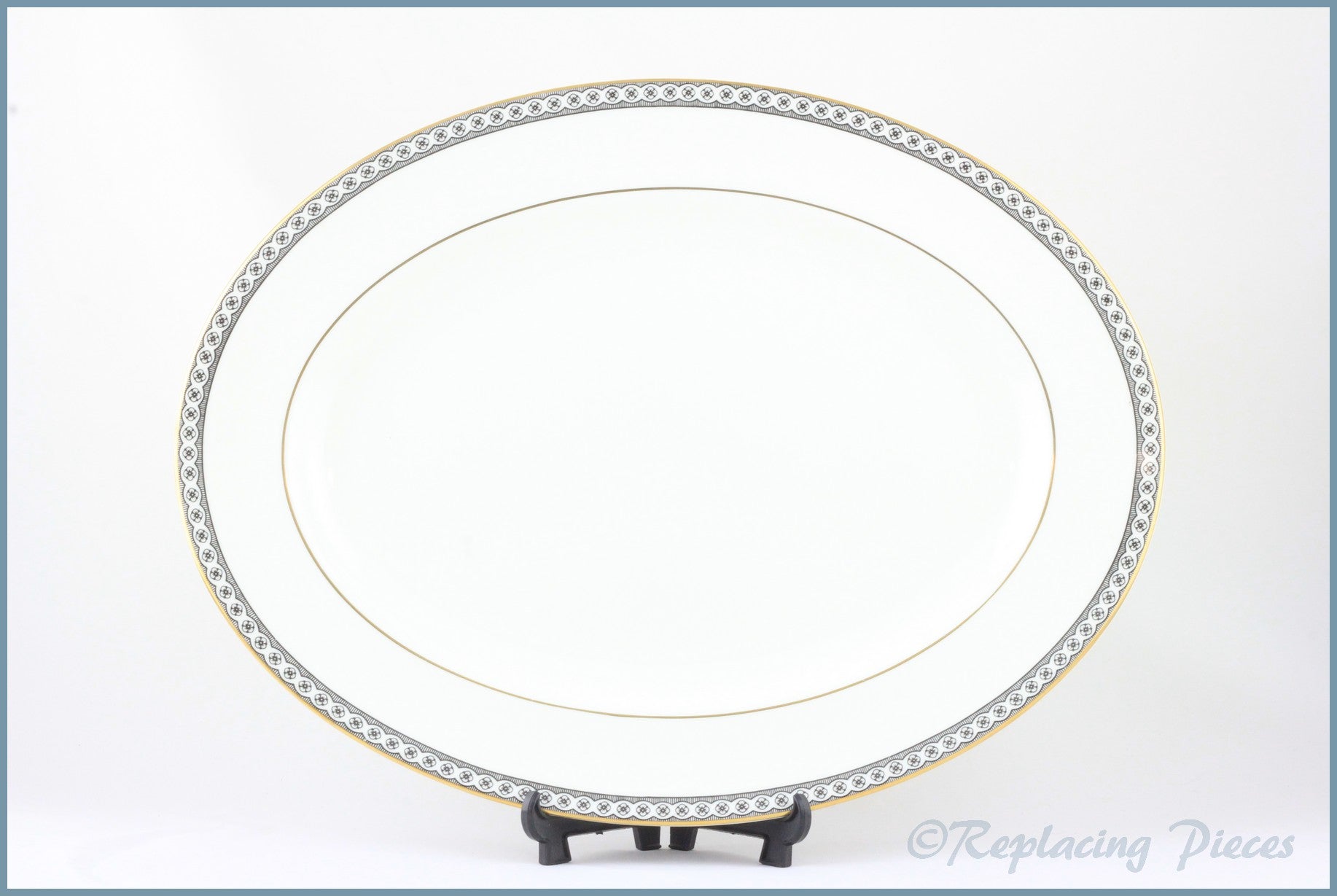 Wedgwood - Colonnade (Black) (R4340) - 15 1/2" Oval Platter