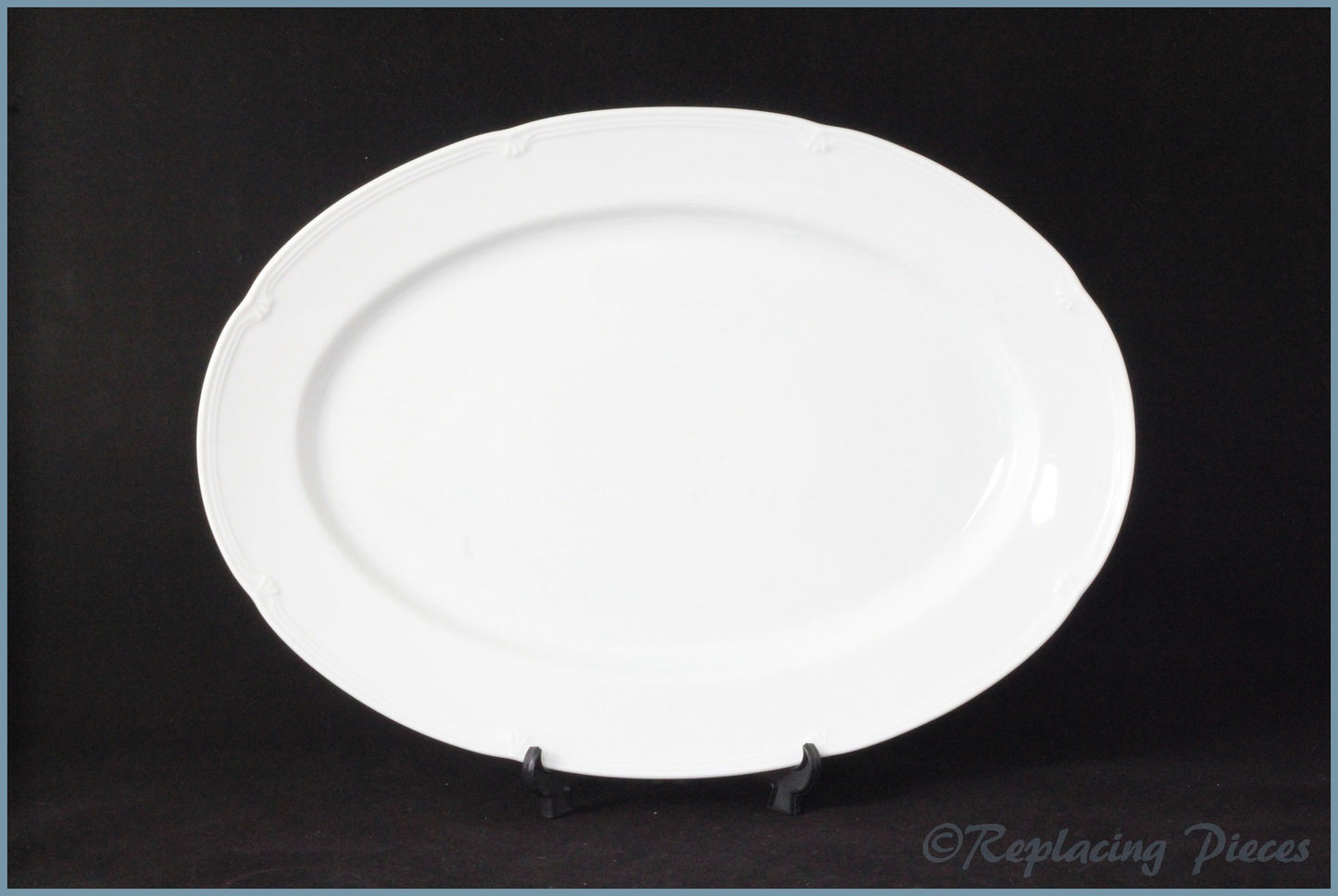 Marks & Spencer - Stamford - 14" Oval Platter