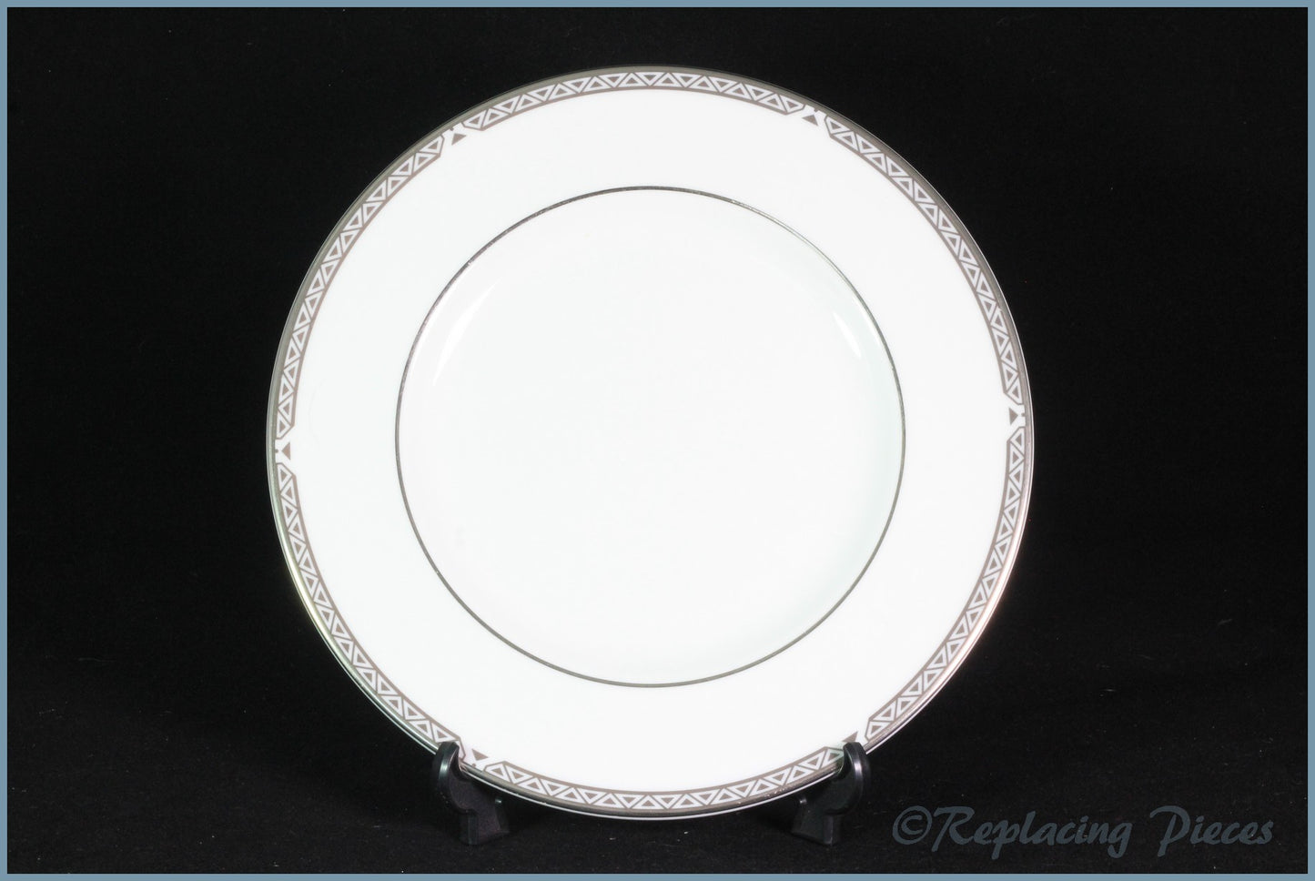 Royal Doulton - Dryden (H5279) - 8" Salad Plate