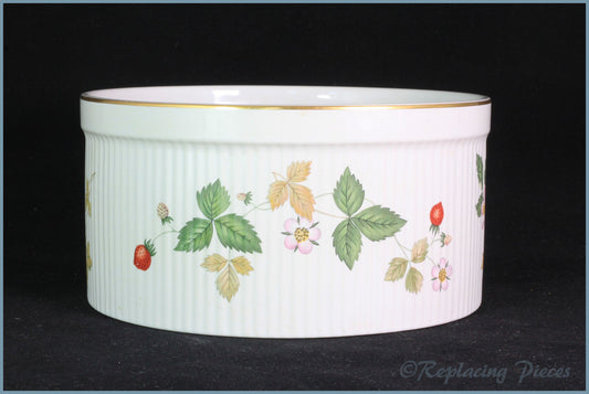 Wedgwood - Wild Strawberry (OTT) - 7 1/2" Souffle Dish