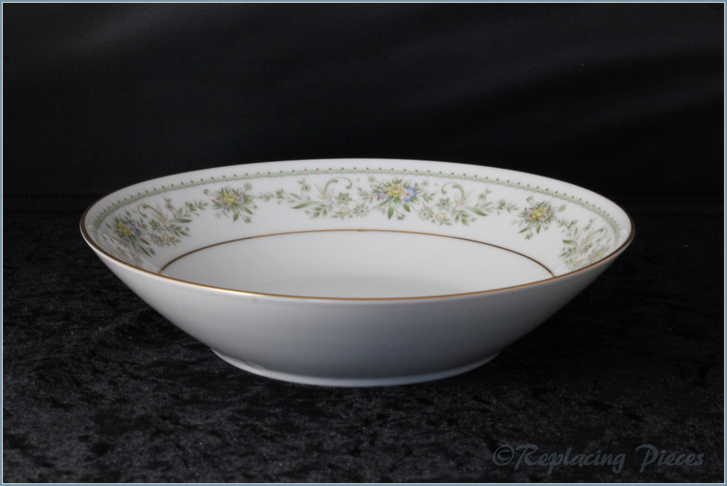 Noritake - Green Hill - 7 1/2" Soup Bowl