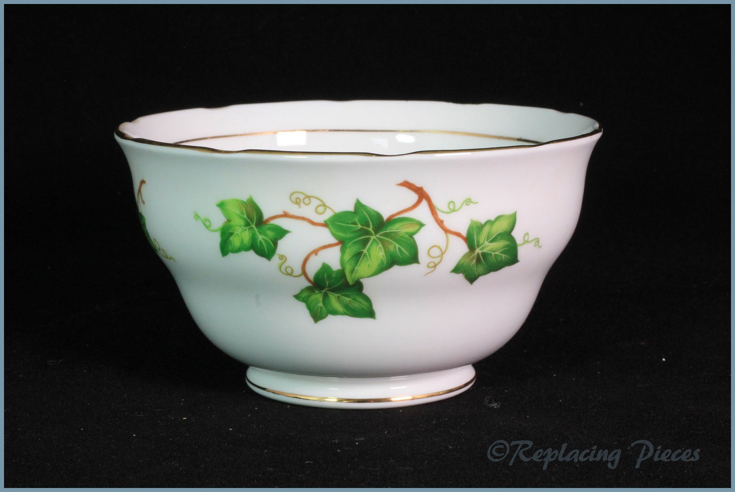 Colclough - Ivy Leaf (8143) - Sugar Bowl