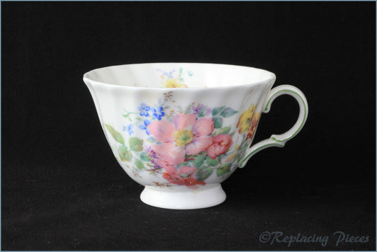 Royal Doulton - Arcadia (H4802) - Teacup (Rounded Handle)