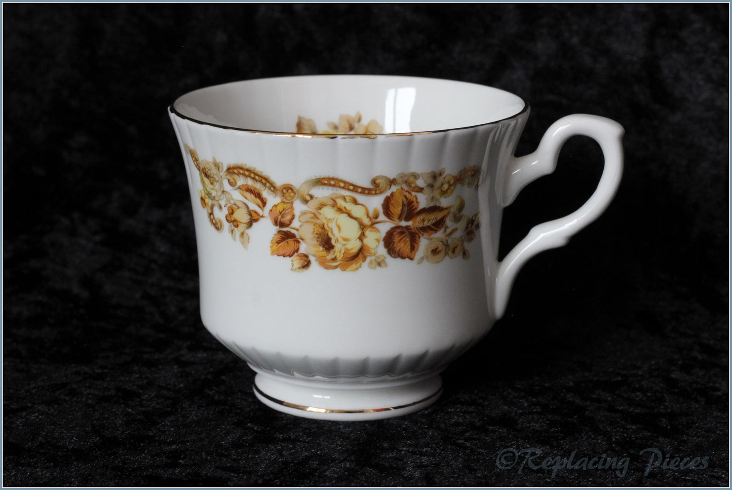Royal Stafford - Unknown 1 - Teacup